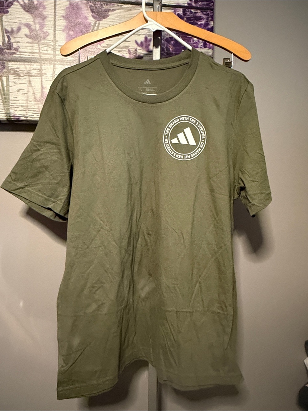 Men’s adidas Olive Green Crew Neck Logo T-Shirt NWT Size L